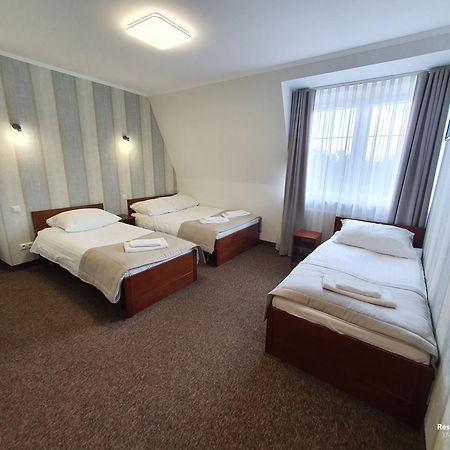 Hotel Palacowa Narol Kültér fotó