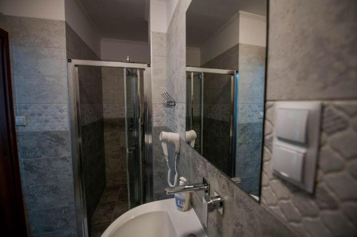 Hotel Palacowa Narol Kültér fotó