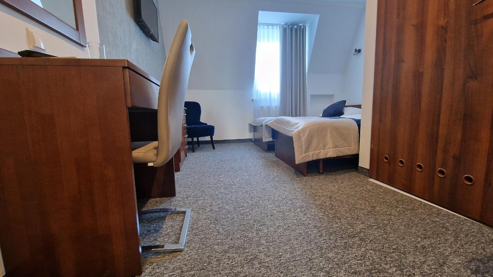 Hotel Palacowa Narol Kültér fotó