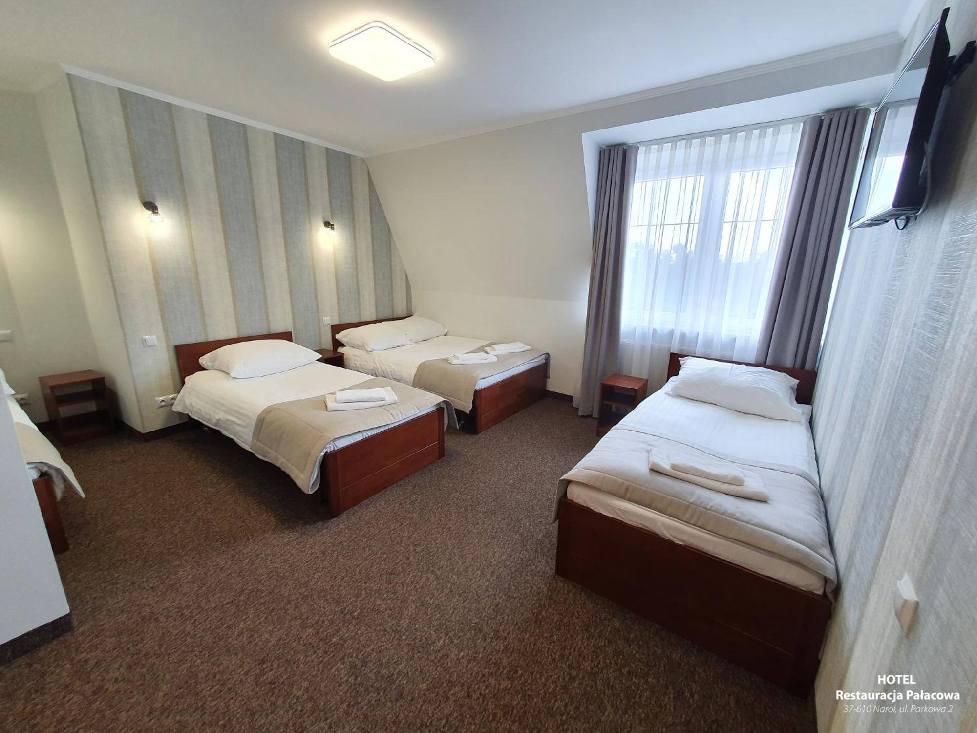 Hotel Palacowa Narol Kültér fotó